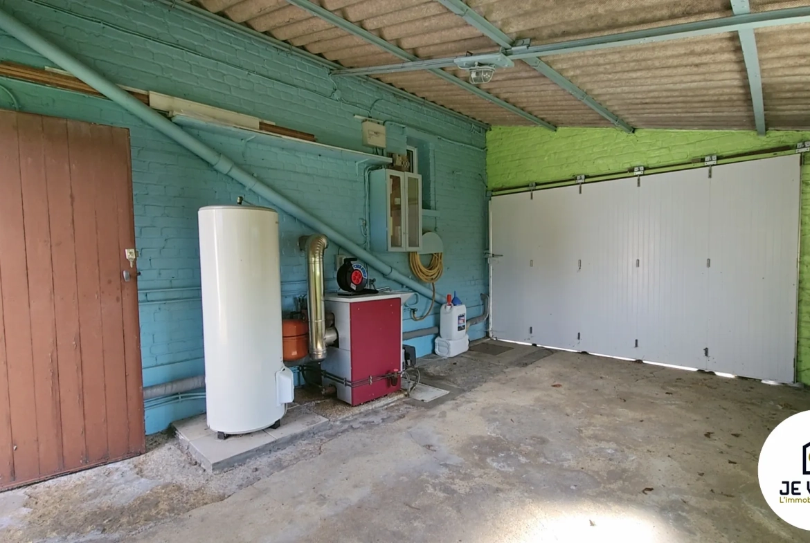 Maison individuelle avec grand jardin à Aubers, potentiel de rénovation dans un environnement verdoyant 