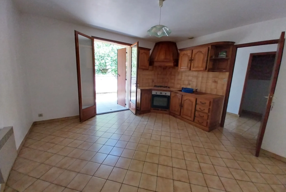 Magnifique maison familiale à Chancelade avec vue sur la forêt, 240m² habitables 