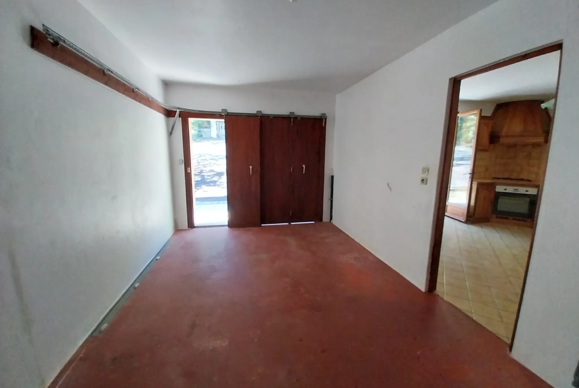 Magnifique maison familiale à Chancelade avec vue sur la forêt, 240m² habitables 