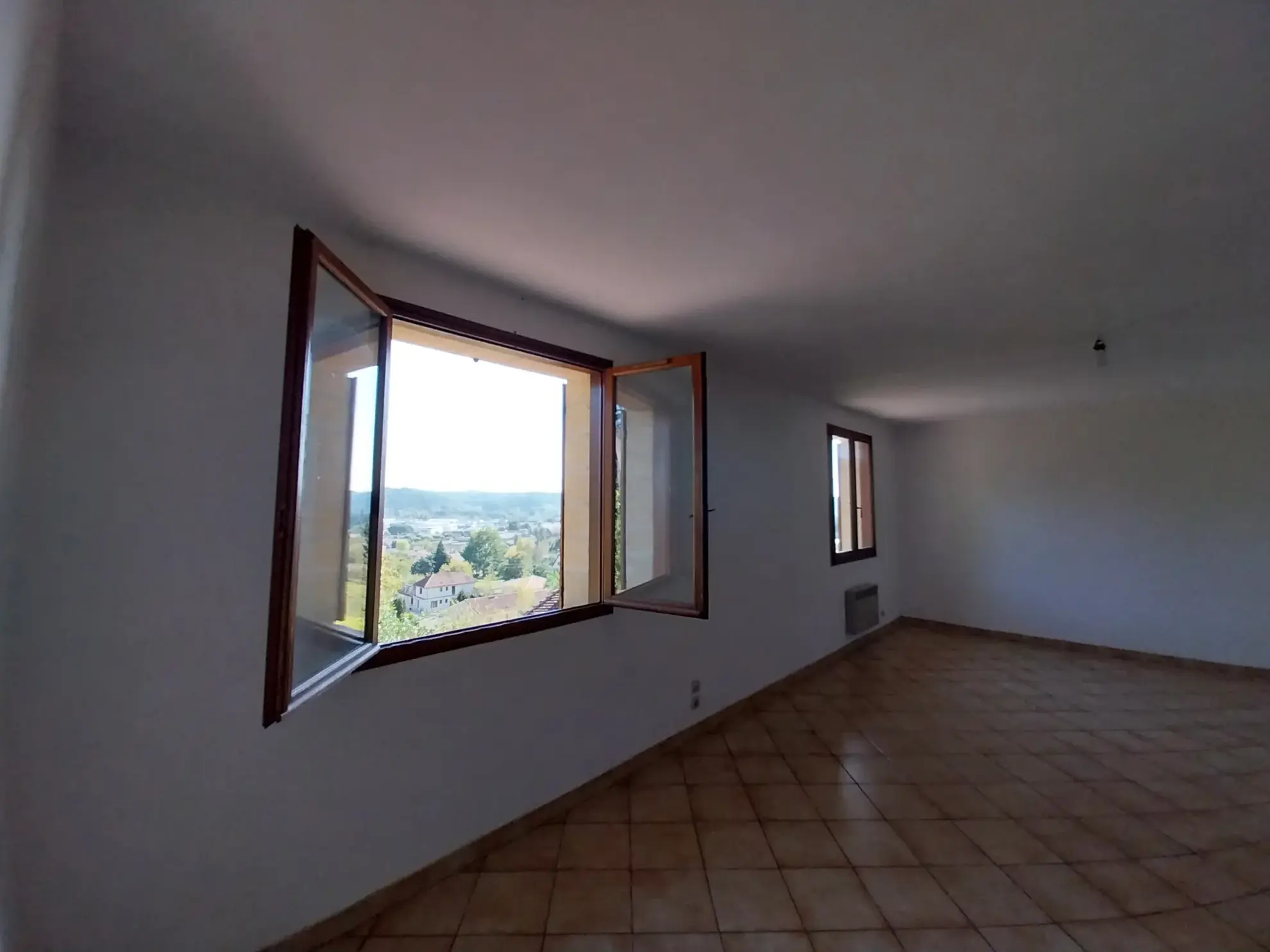 Magnifique maison familiale à Chancelade avec vue sur la forêt, 240m² habitables 