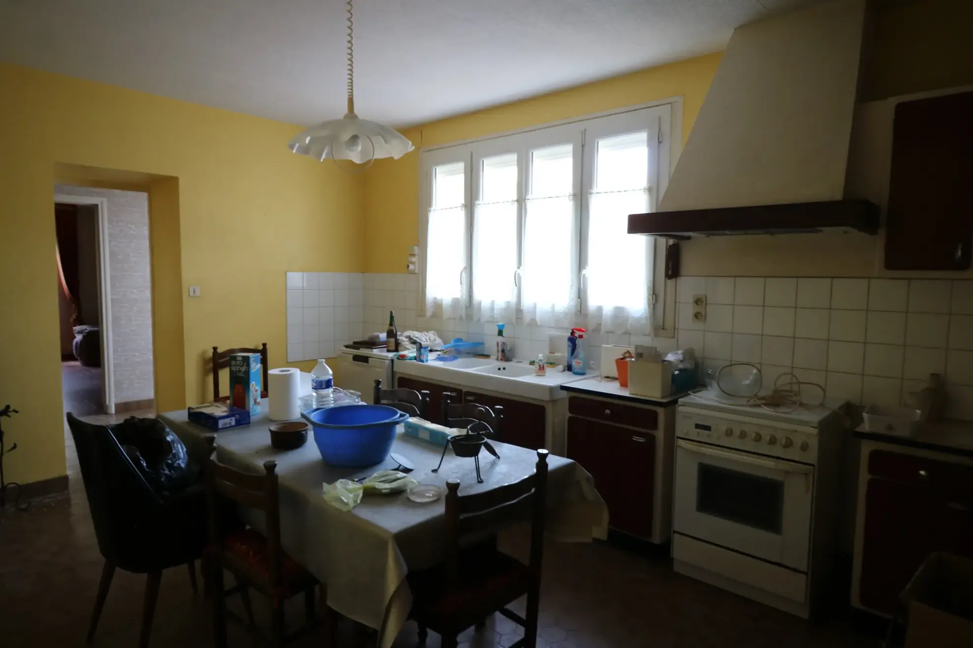 Magnifique maison de 180 m² avec dépendances à Coivert, idéale pour projet familial ou investissement 