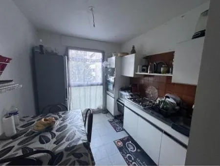 Appartement T3 de 56 m² à vendre à Grigny lors d'une enchère avec cave et balcon 