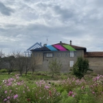 Maison de village à rénover à Croismare avec deux appartements et terrain de 486 m²