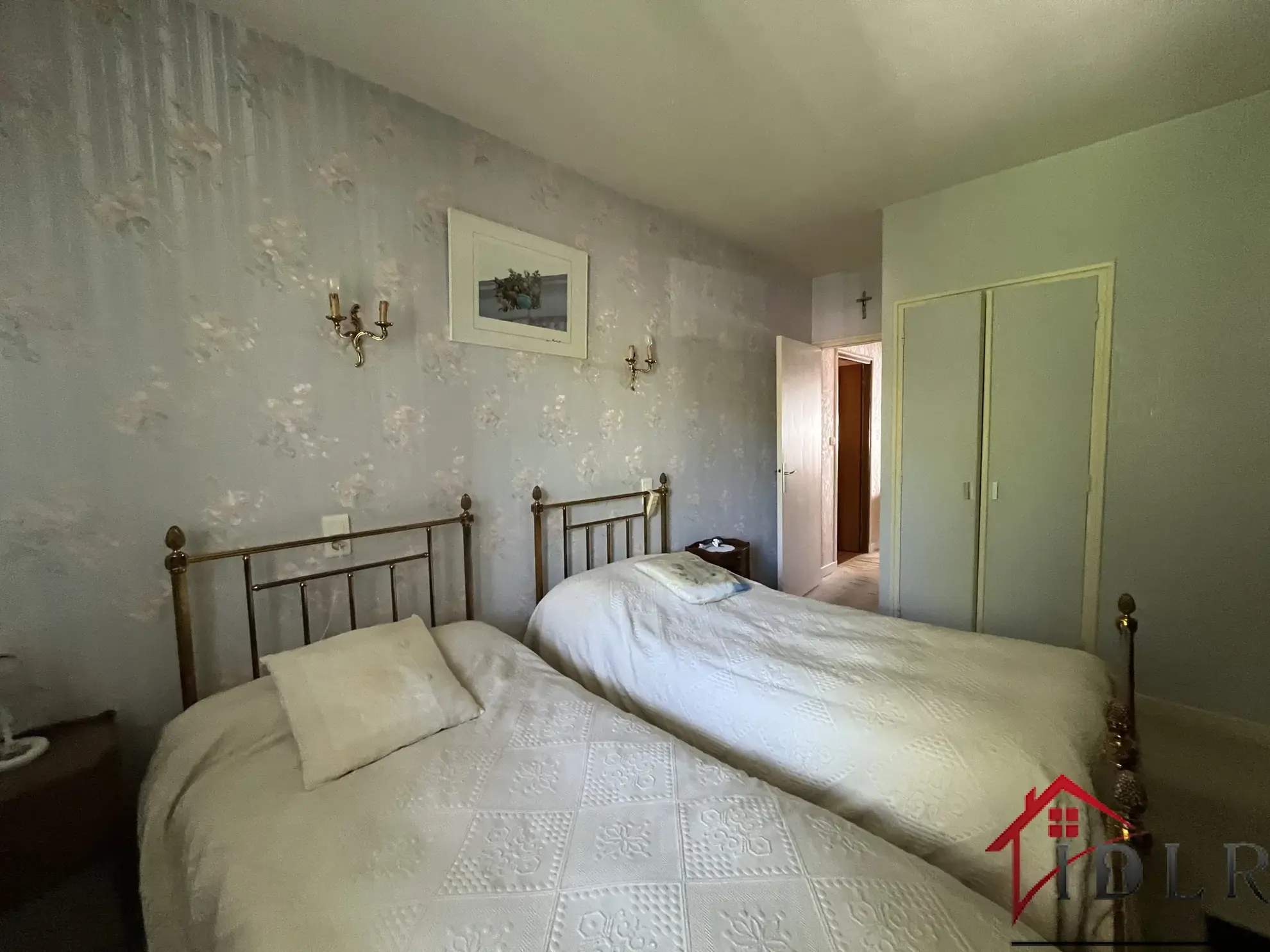 Appartement duplex avec deux loggias à Bourbonne-les-Bains - Opportunité d'investissement 