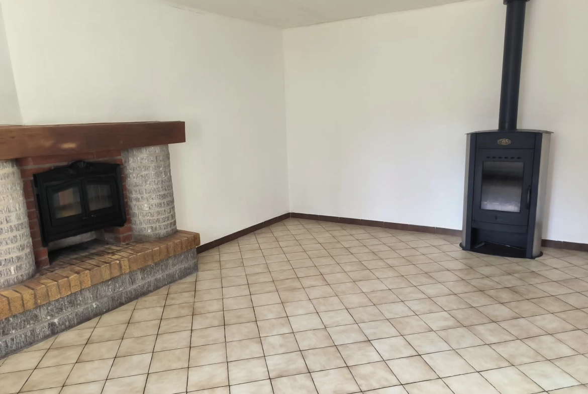 Maison de village à Bulgneville, 5 chambres, garage, terrasse, terrain 670 m² 