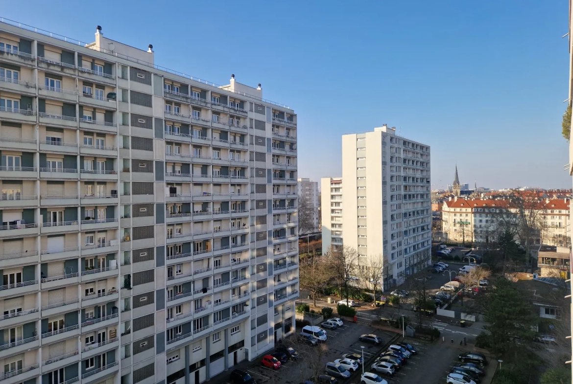 Appartement à vendre sur l'Esplanade à Strasbourg - 84 m², 3-4 pièces, dernier étage 