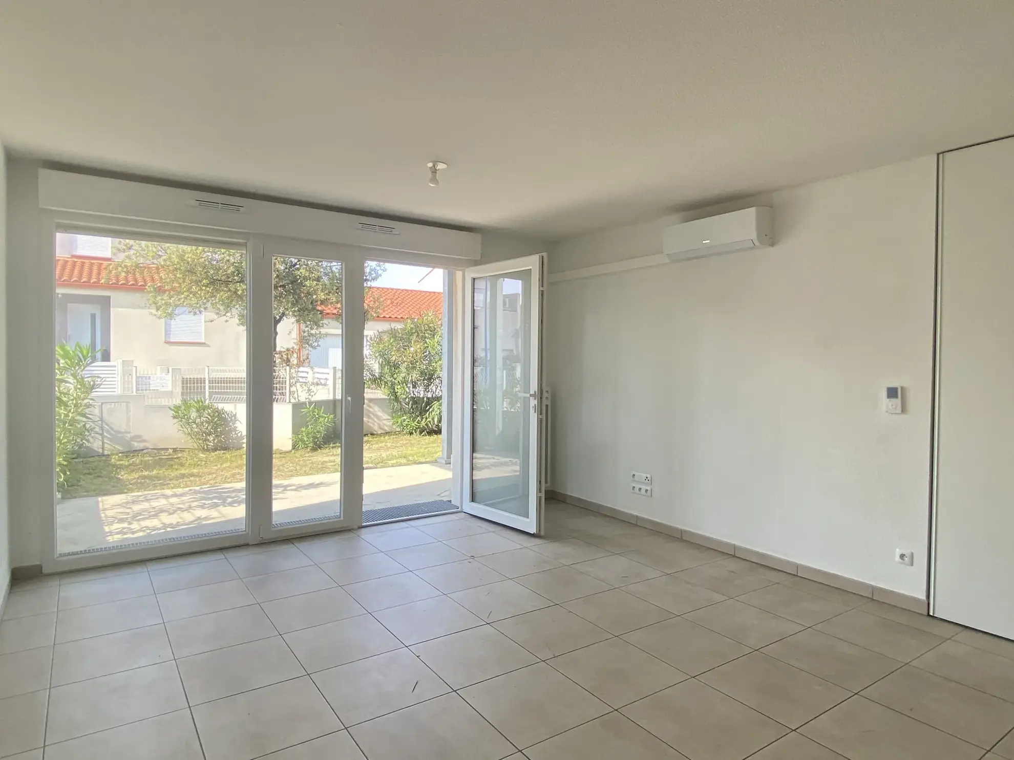 À vendre appartement 3 pièces avec jardin et parking à Cabestany 