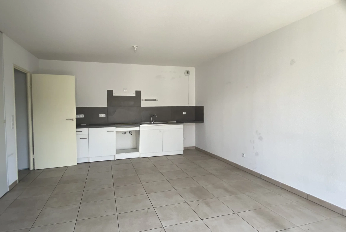 À vendre appartement 3 pièces avec jardin et parking à Cabestany 
