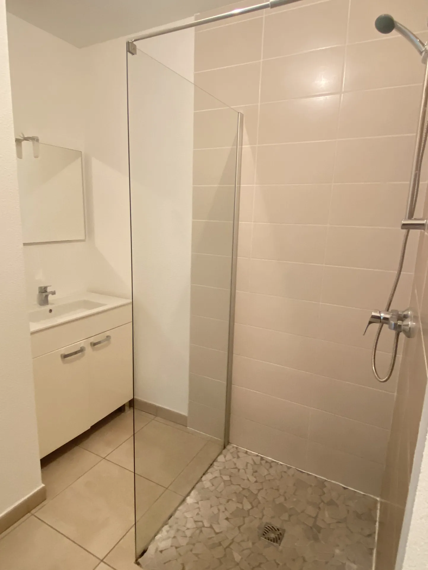 À vendre appartement 3 pièces avec jardin et parking à Cabestany 
