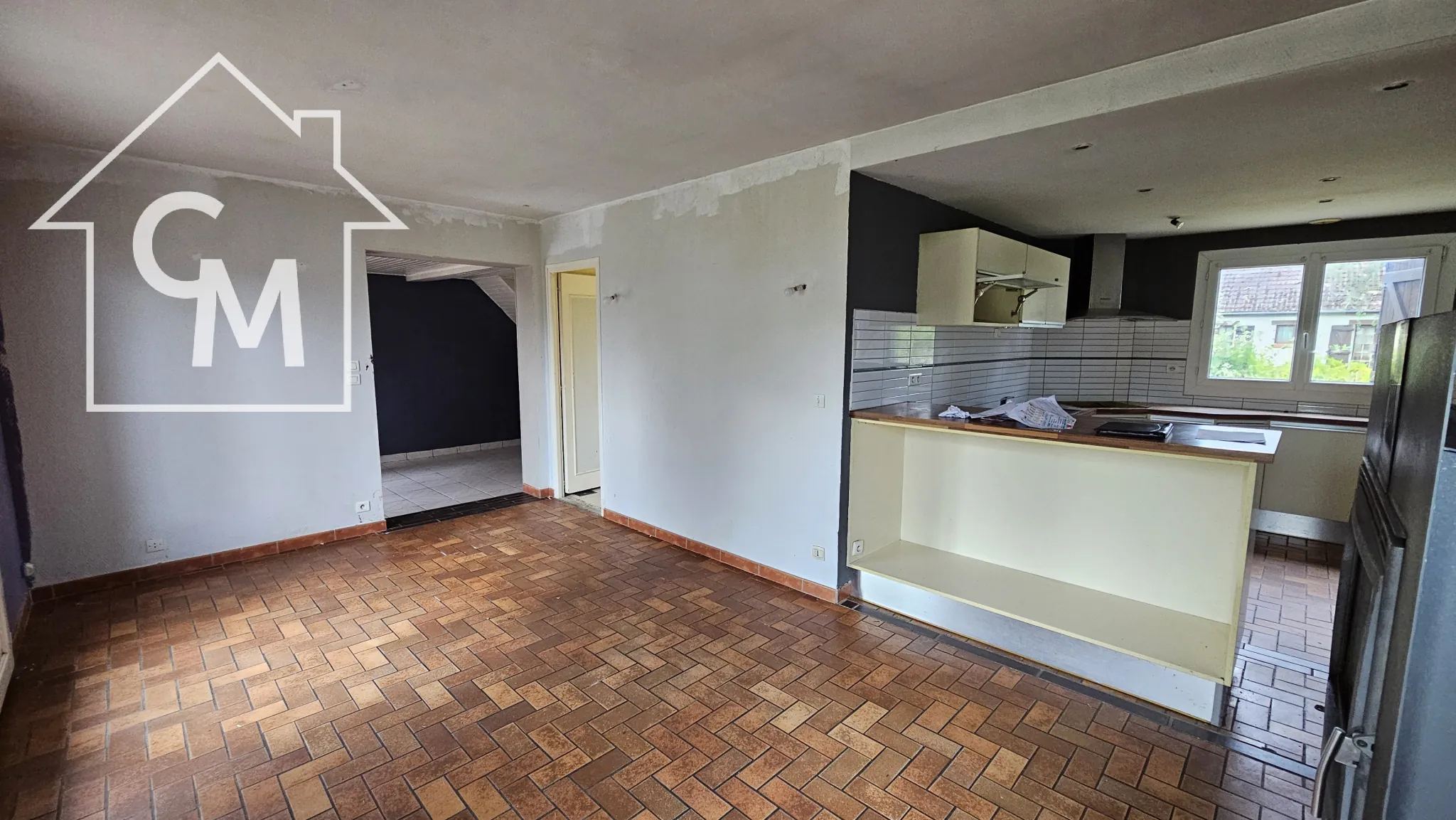 Maison familiale à Bouzy la forêt avec jardin et terrasse exposée sud-ouest 