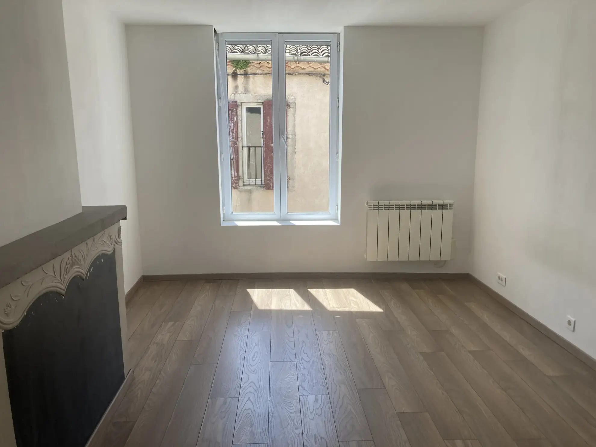 Charmant ensemble immobilier avec studio et duplex à rénover à Saint-Bauzille-de-Putois 