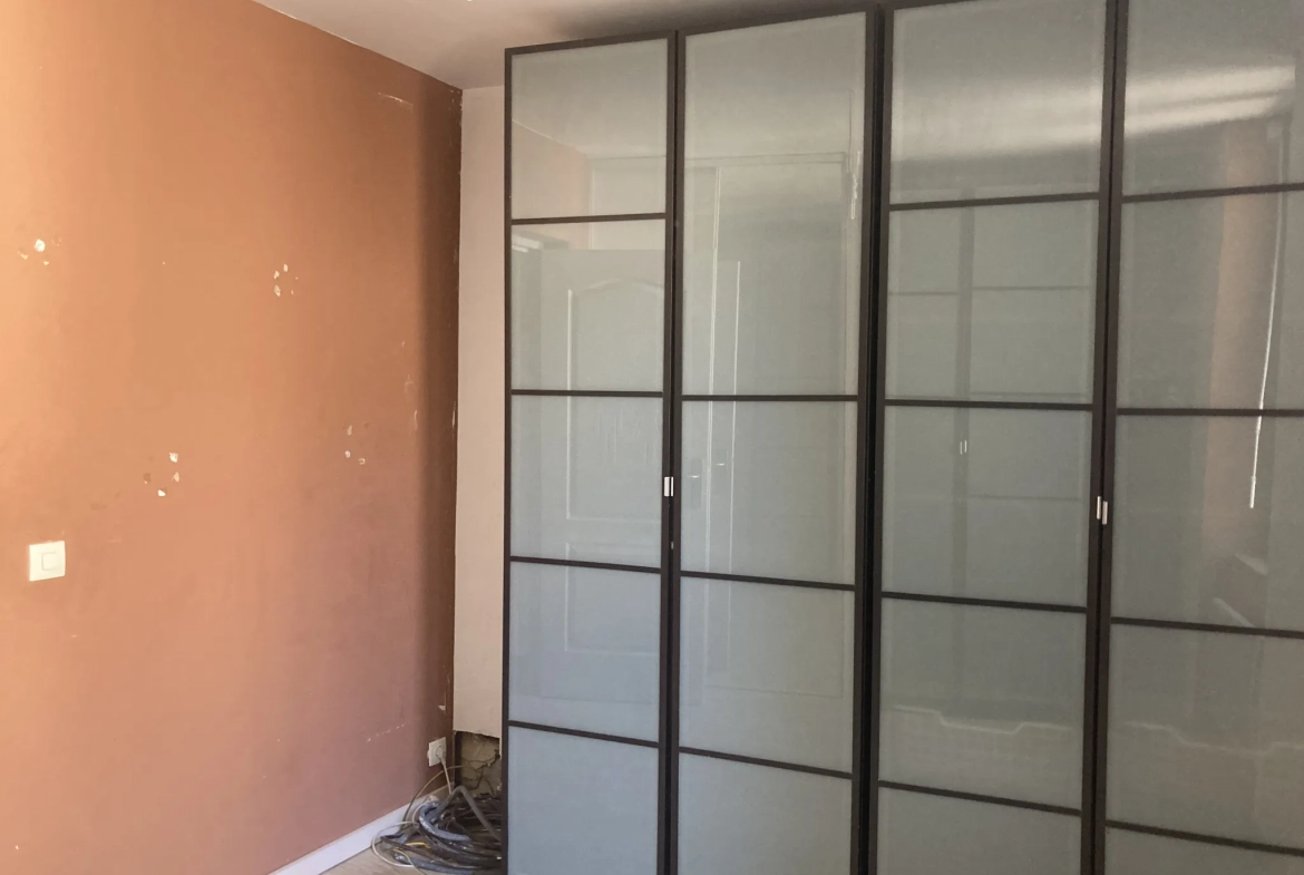 Charmant ensemble immobilier avec studio et duplex à rénover à Saint-Bauzille-de-Putois 