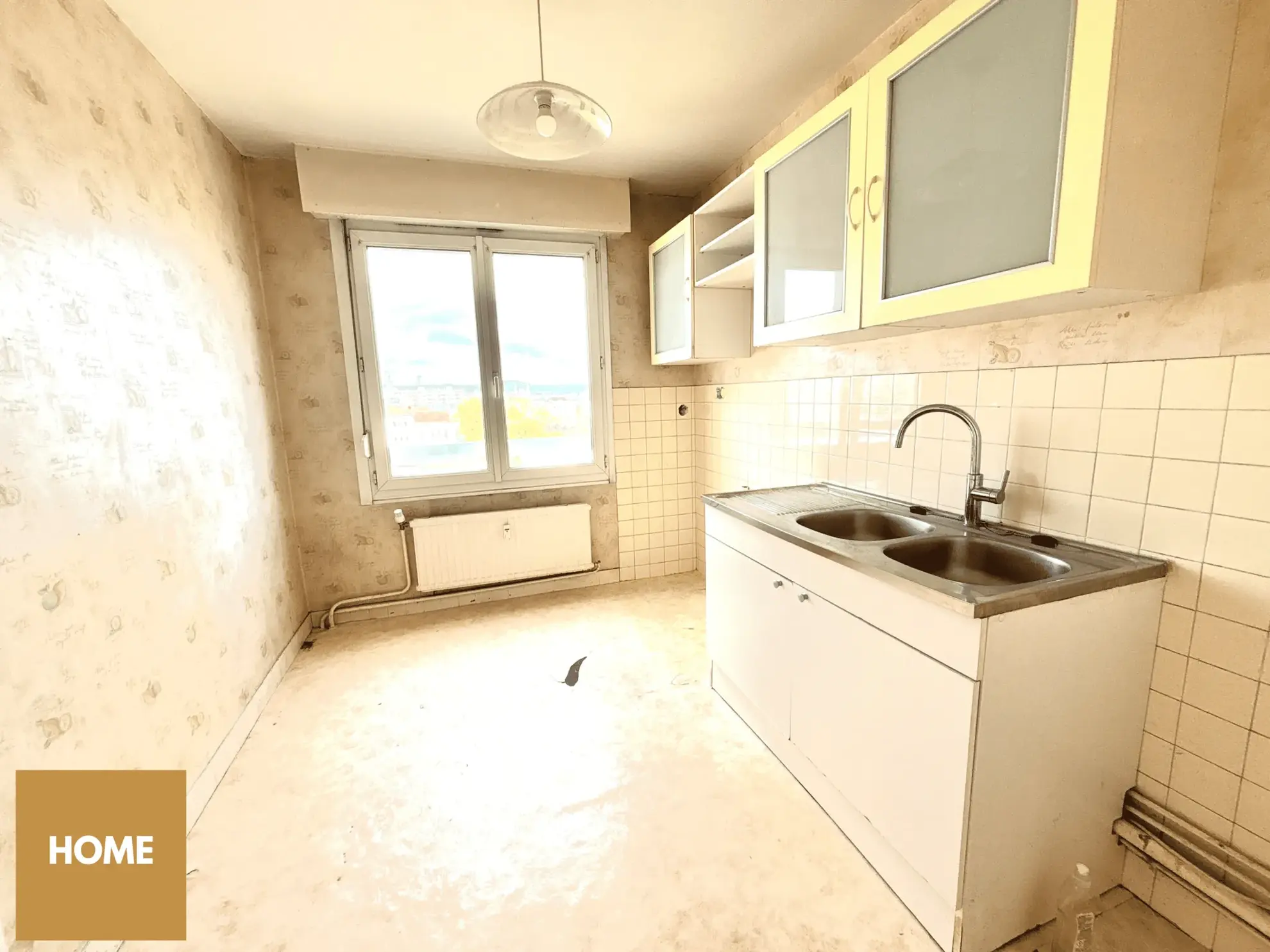 Appartement de 64m² à Nancy avec vue dégagée et potentiel locatif 