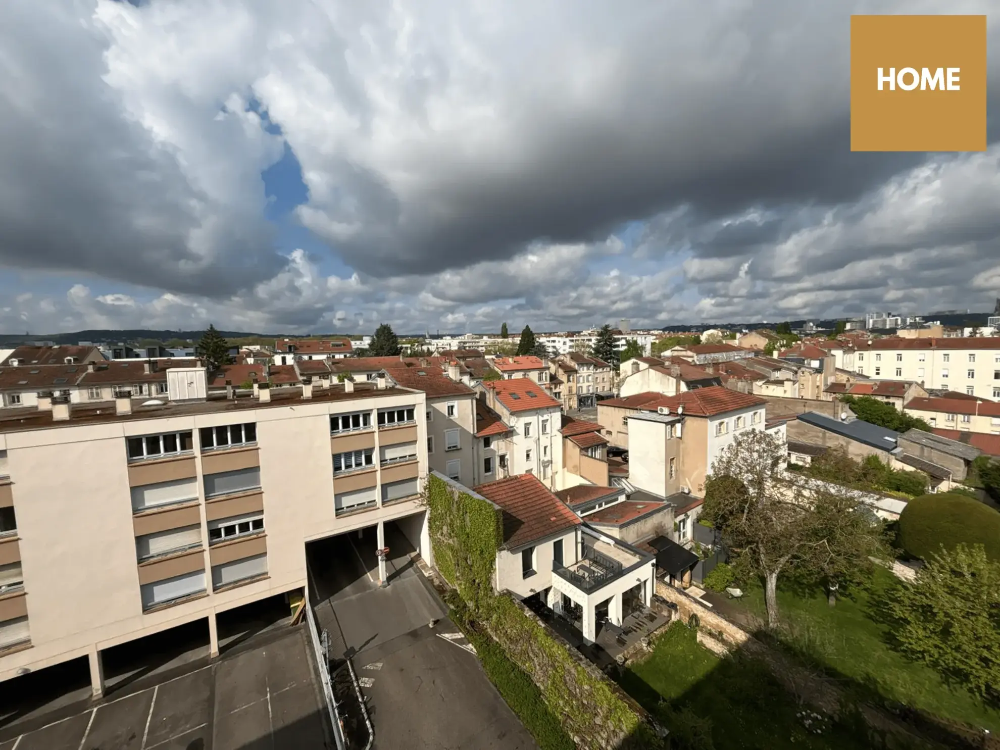 Appartement de 64m² à Nancy avec vue dégagée et potentiel locatif 