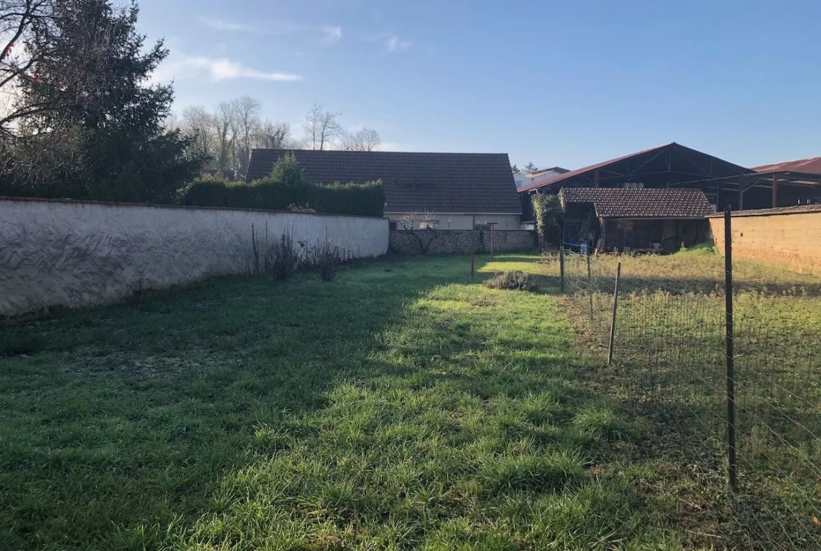 Immeuble de rapport à vendre à Marcigny, saône-et-loire - bon potentiel locatif 