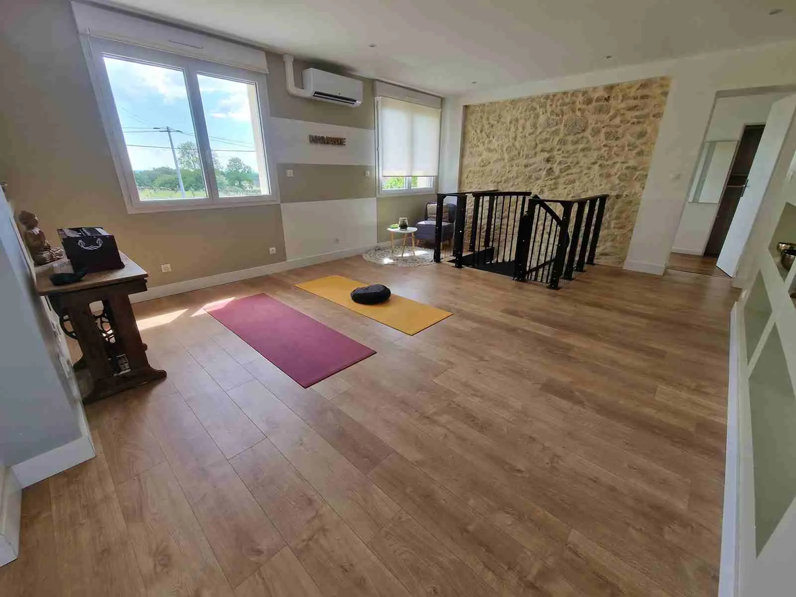 Maison ancienne rénovée avec vue dominante sur l'estuaire de la Gironde à St Palais 