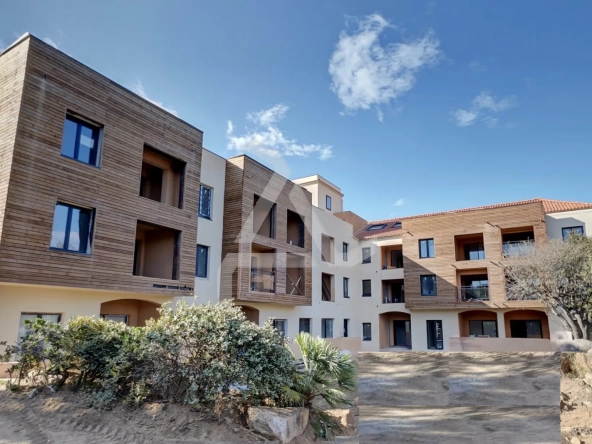 Appartement de luxe avec accès direct à la plage en Corse du Sud