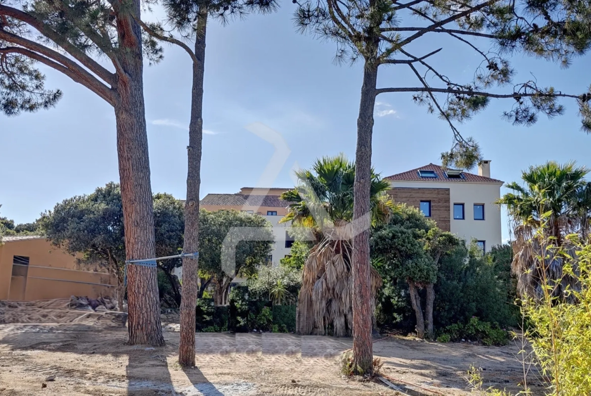 Appartement de luxe avec accès direct à la plage en Corse du Sud 