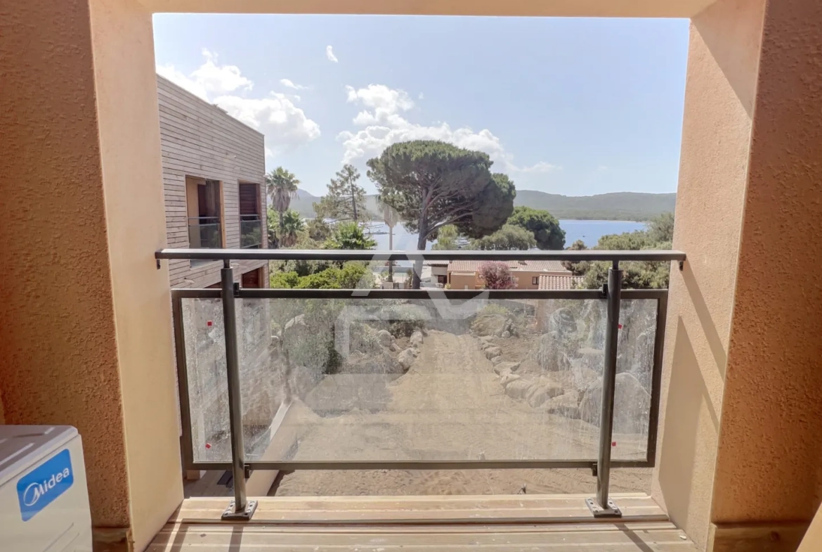 Appartement de luxe avec accès direct à la plage en Corse du Sud 