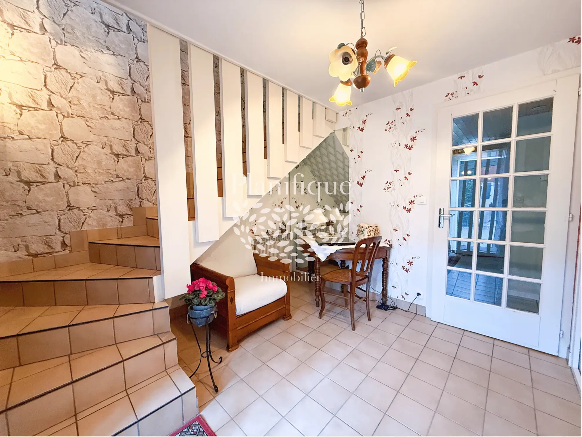 Maison individuelle jumelée à Thonon les Bains près du lac, 80 m², idéal pour famille 