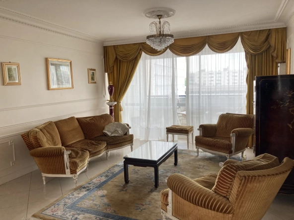 Spacieux appartement 5 pièces à Sarcelles avec balcon et cave