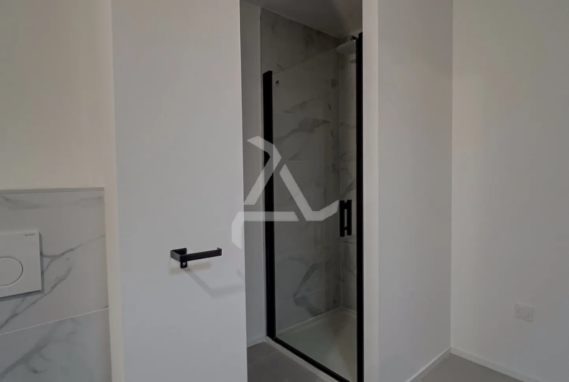 Appartement de luxe avec accès direct à la plage en Corse du Sud 