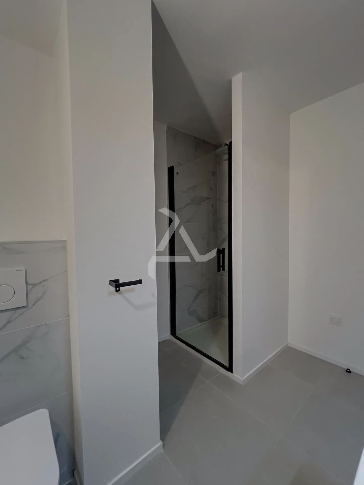 Appartement de luxe avec accès direct à la plage en Corse du Sud 