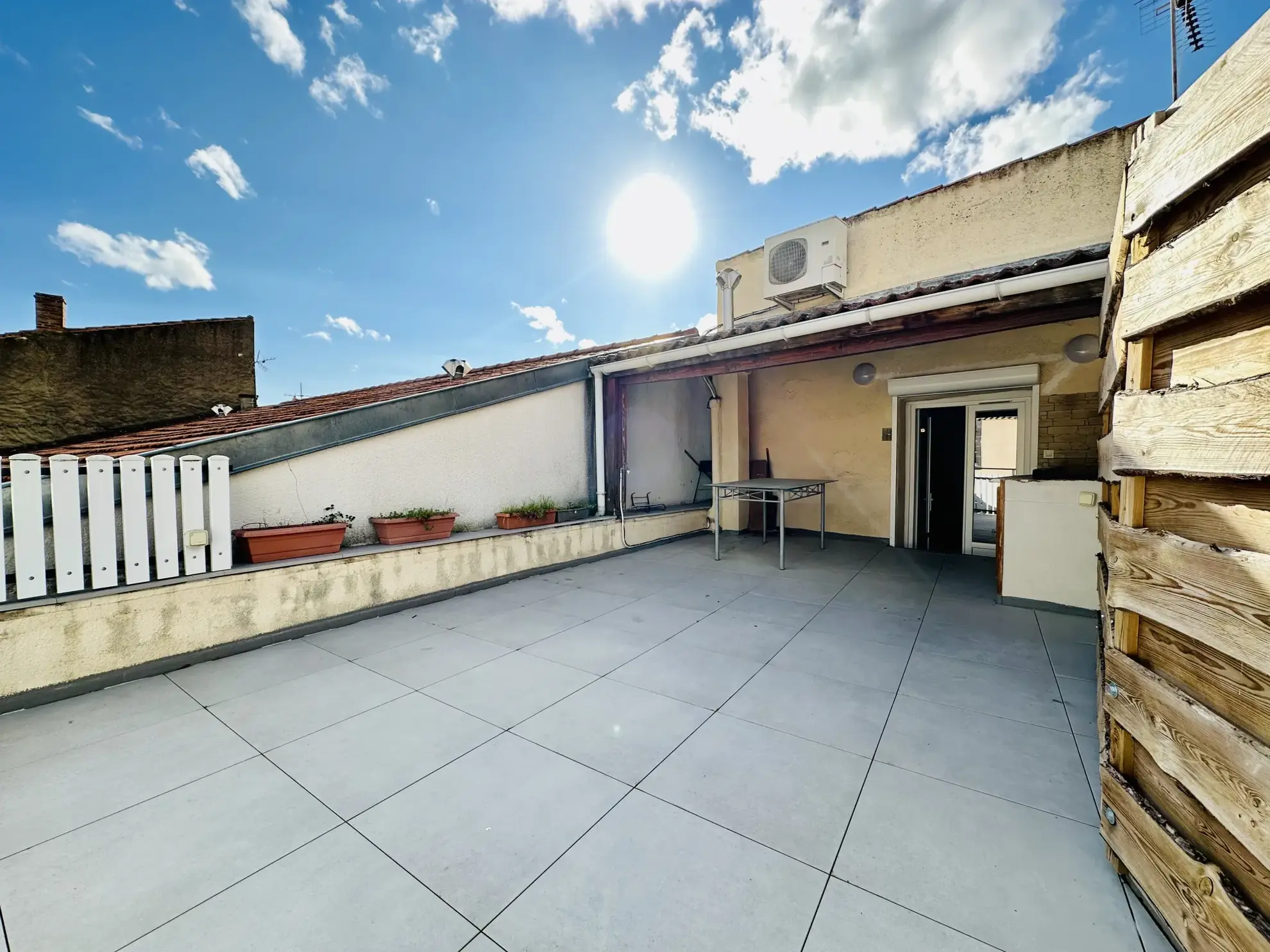 Maison de Bourg avec Terrasse à Cournon d'Auvergne – Idéale pour famille et pratique 