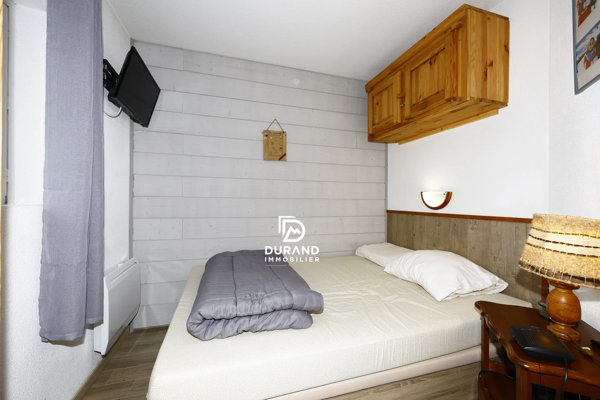 Appartement T2 bis rénové proche du Point Show à Vars avec vue montagne 