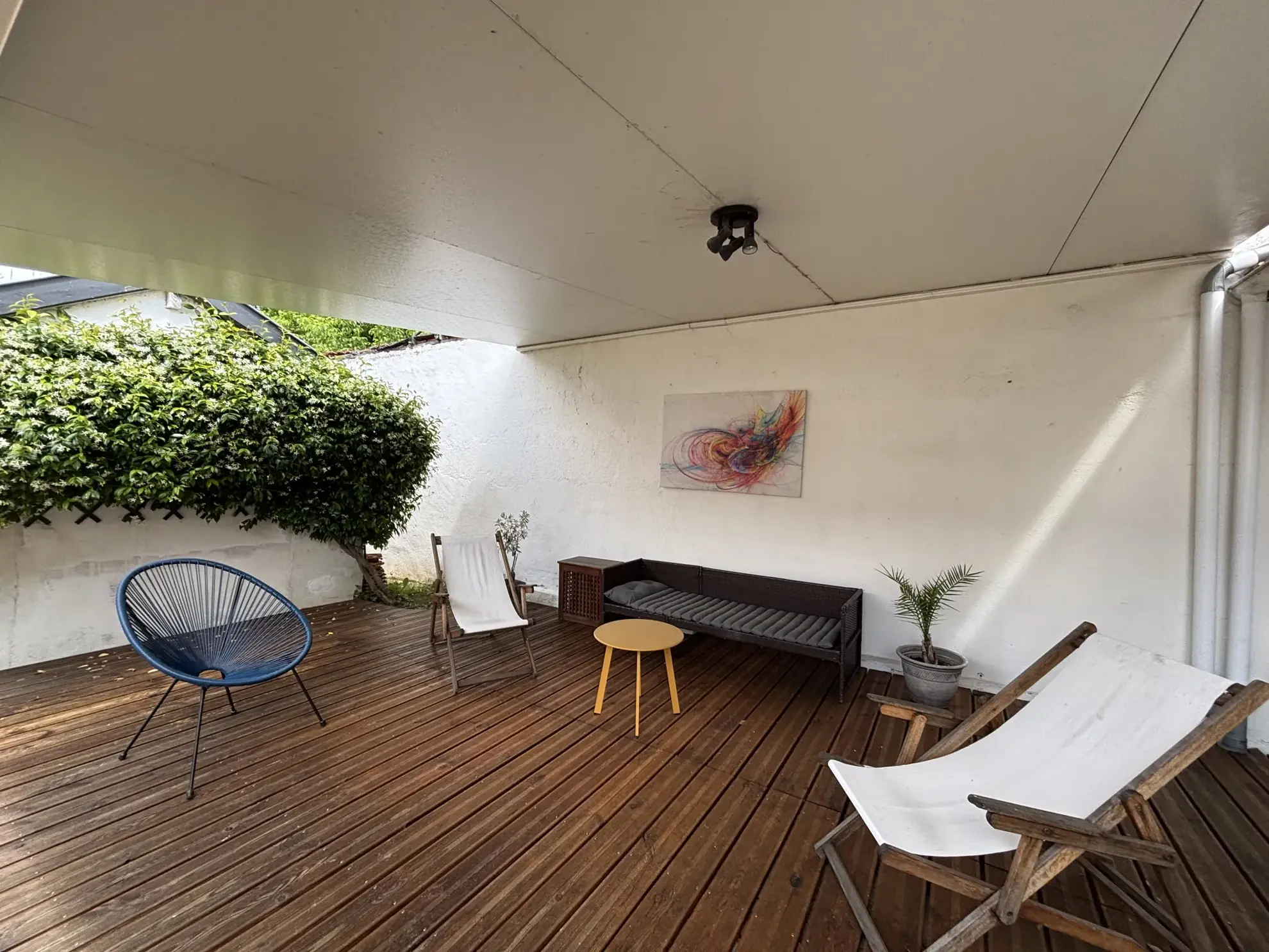 Belle maison Arcachonnaise rénovée avec studio, piscine et jardin à Coutras 