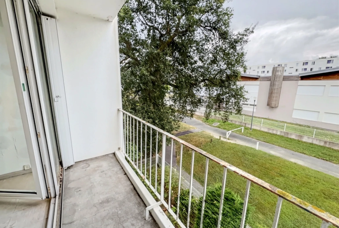 Appartement T3 à Mourenx à vendre, 66 m² avec balcon et cave 