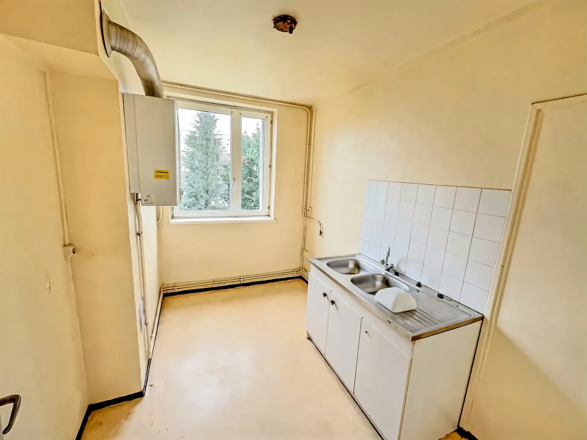 Appartement T3 à Mourenx à vendre, 66 m² avec balcon et cave 