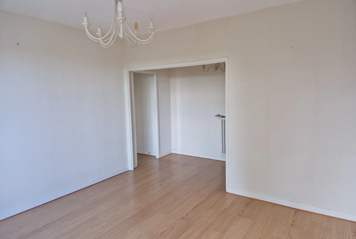 Appartement T2 avec garage au centre-ville d'Autun - 43,5 m² 