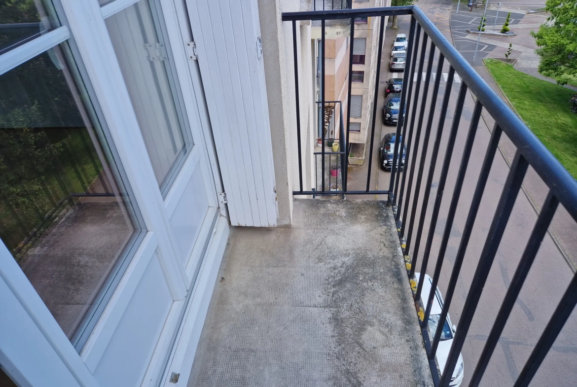 Appartement T2 avec garage au centre-ville d'Autun - 43,5 m² 