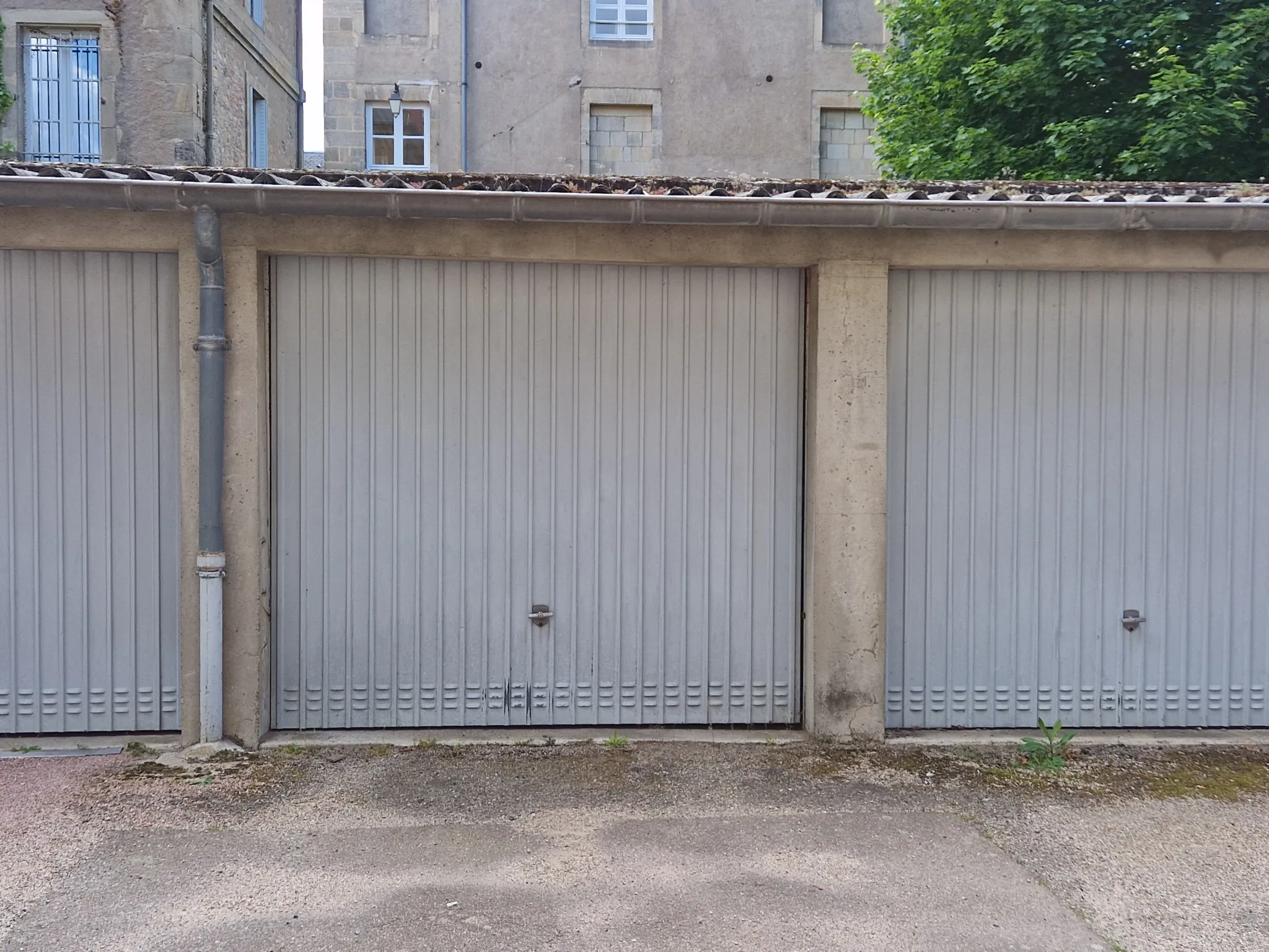 Appartement T2 avec garage au centre-ville d'Autun - 43,5 m² 