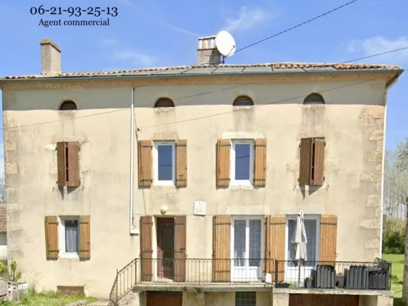 Maison ancienne T5 avec jardin de 600 m² à La Reole
