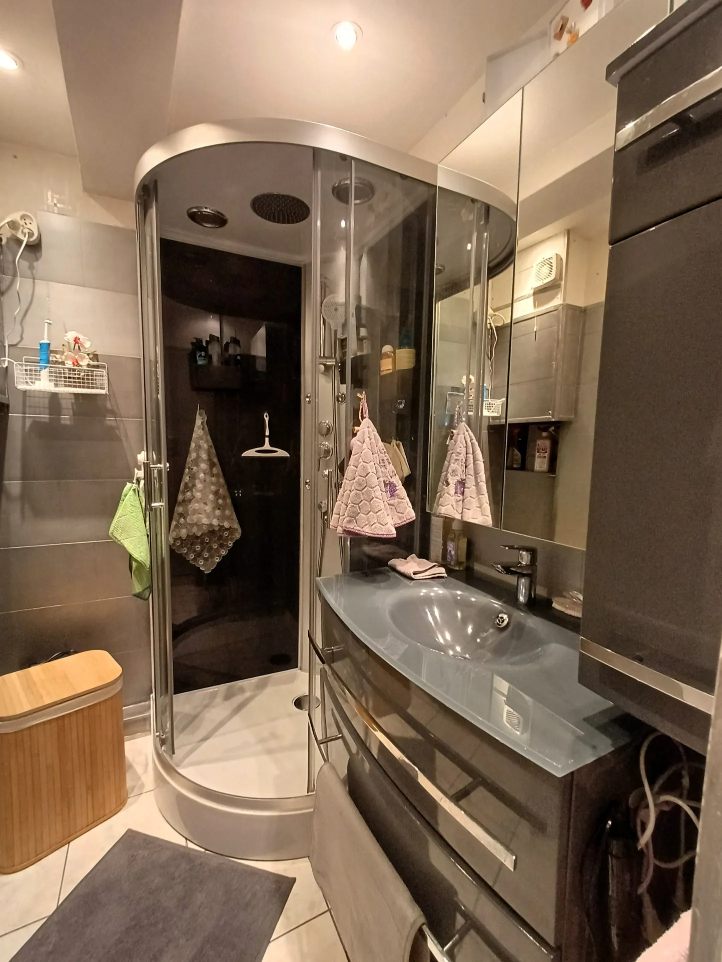 Appartement 4 pièces à vendre à Choisy-le-Roi dans résidence sécurisée avec balcon 