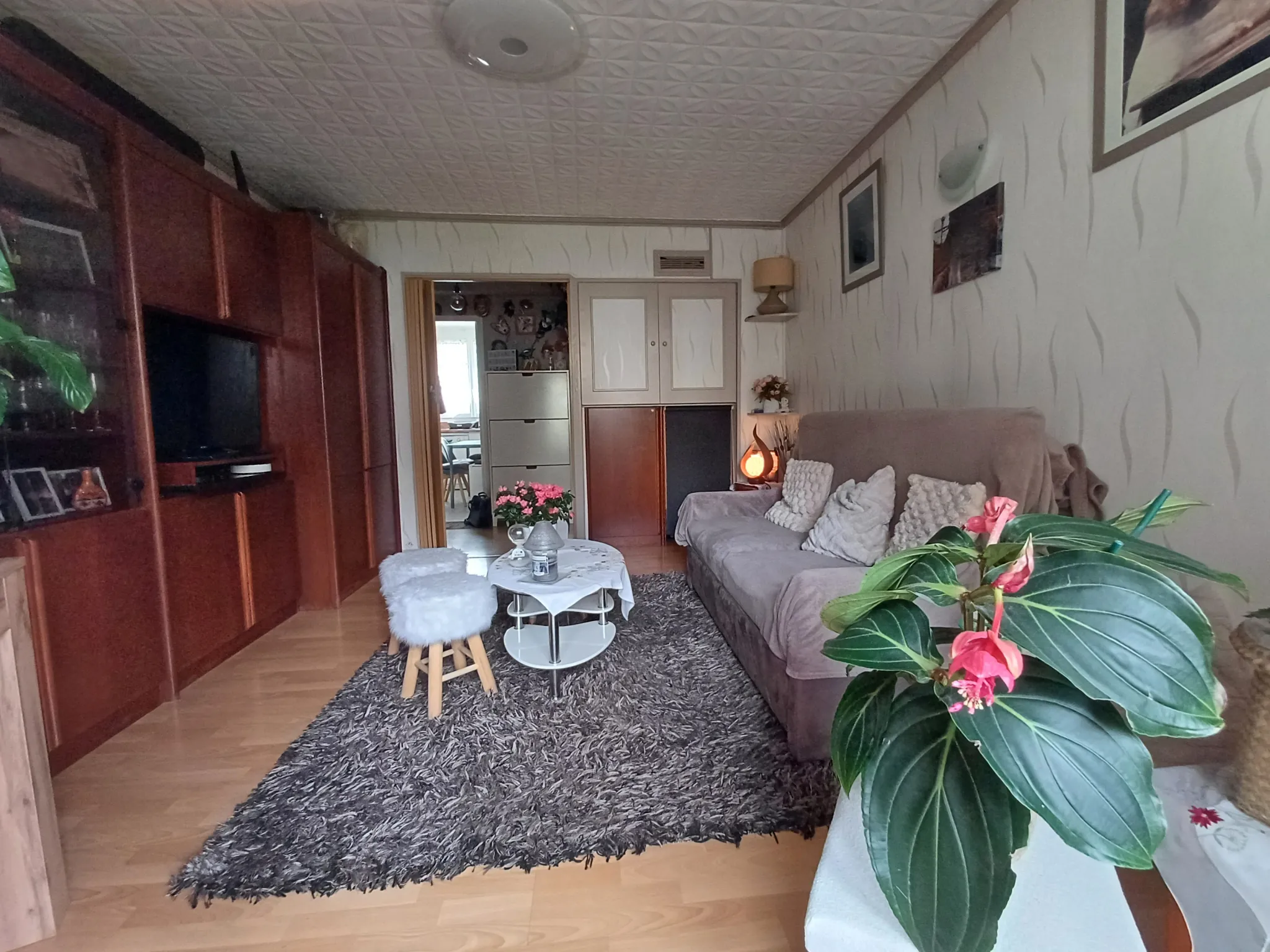 Appartement 4 pièces à vendre à Choisy-le-Roi dans résidence sécurisée avec balcon 