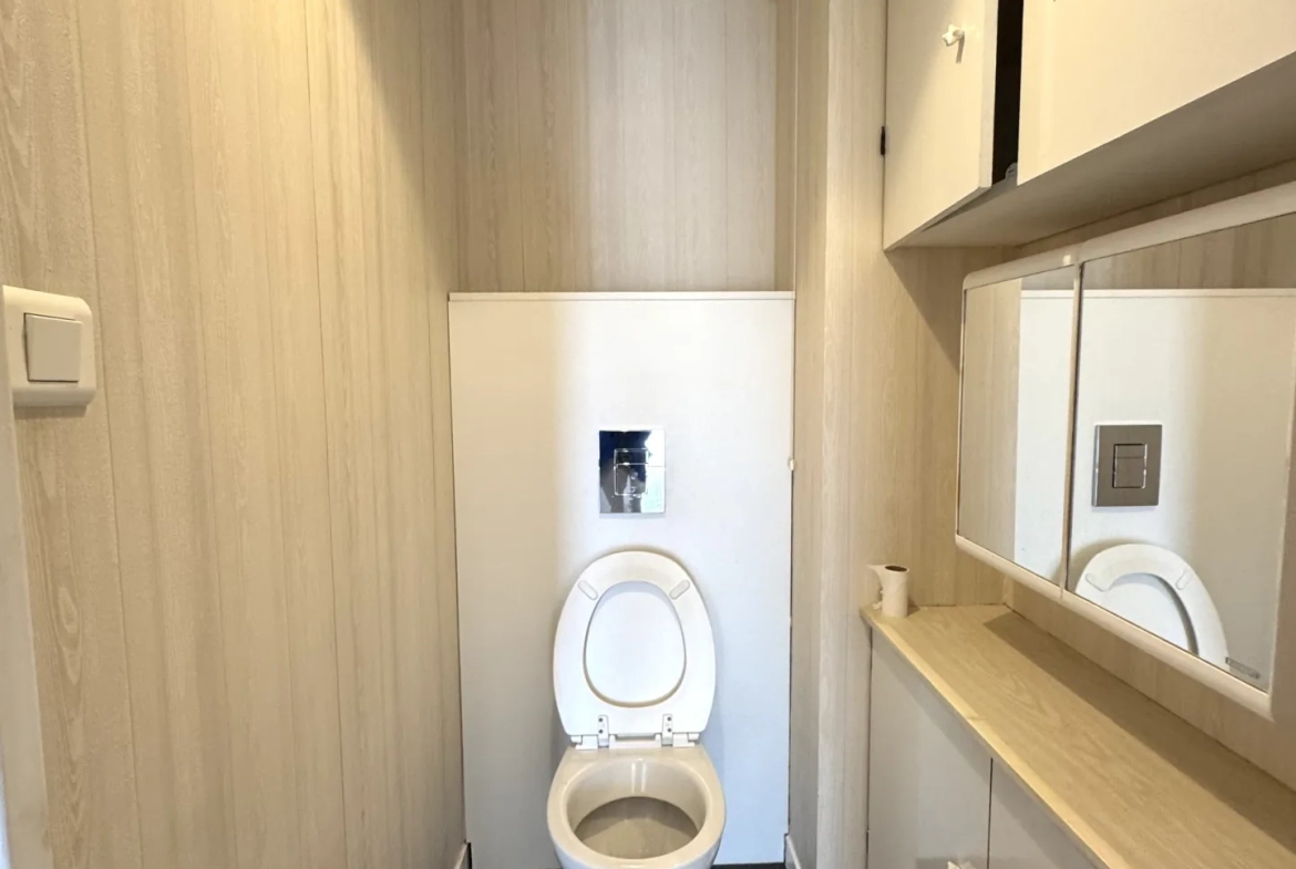 Appartement F4 lumineux avec balcon, cave et parking à Saint-Étienne Villeboeuf Le Haut 