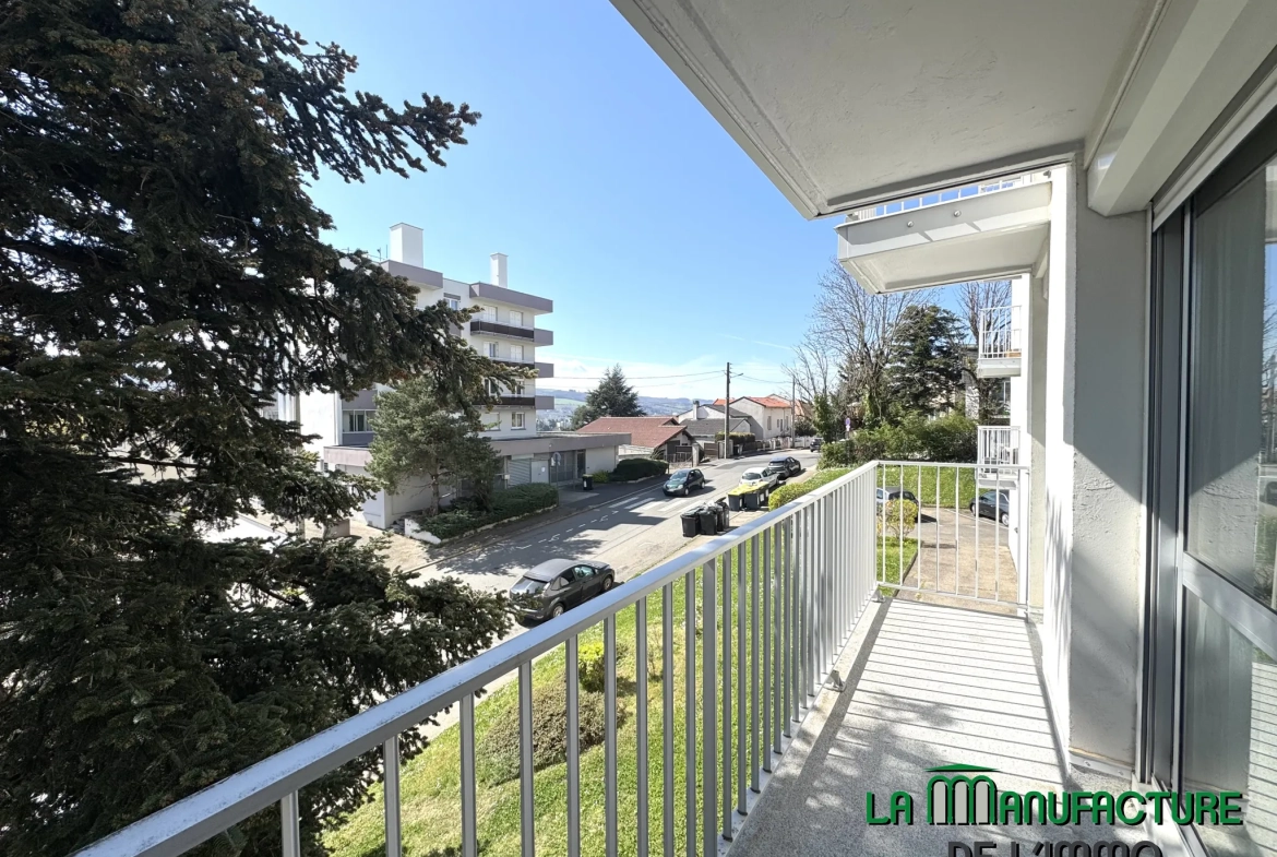 Appartement F4 lumineux avec balcon, cave et parking à Saint-Étienne Villeboeuf Le Haut 