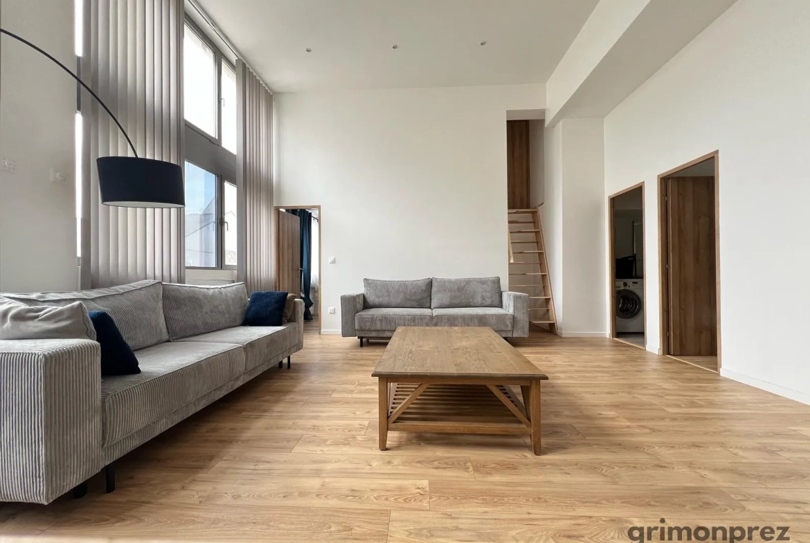 Loft d'Exception en Centre-Ville à Roubaix - 87 m2, 2 Chambres, Parking 