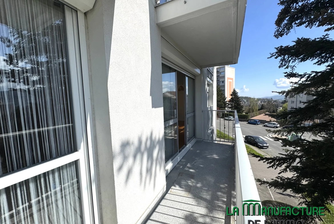 Appartement F4 lumineux avec balcon, cave et parking à Saint-Étienne Villeboeuf Le Haut 