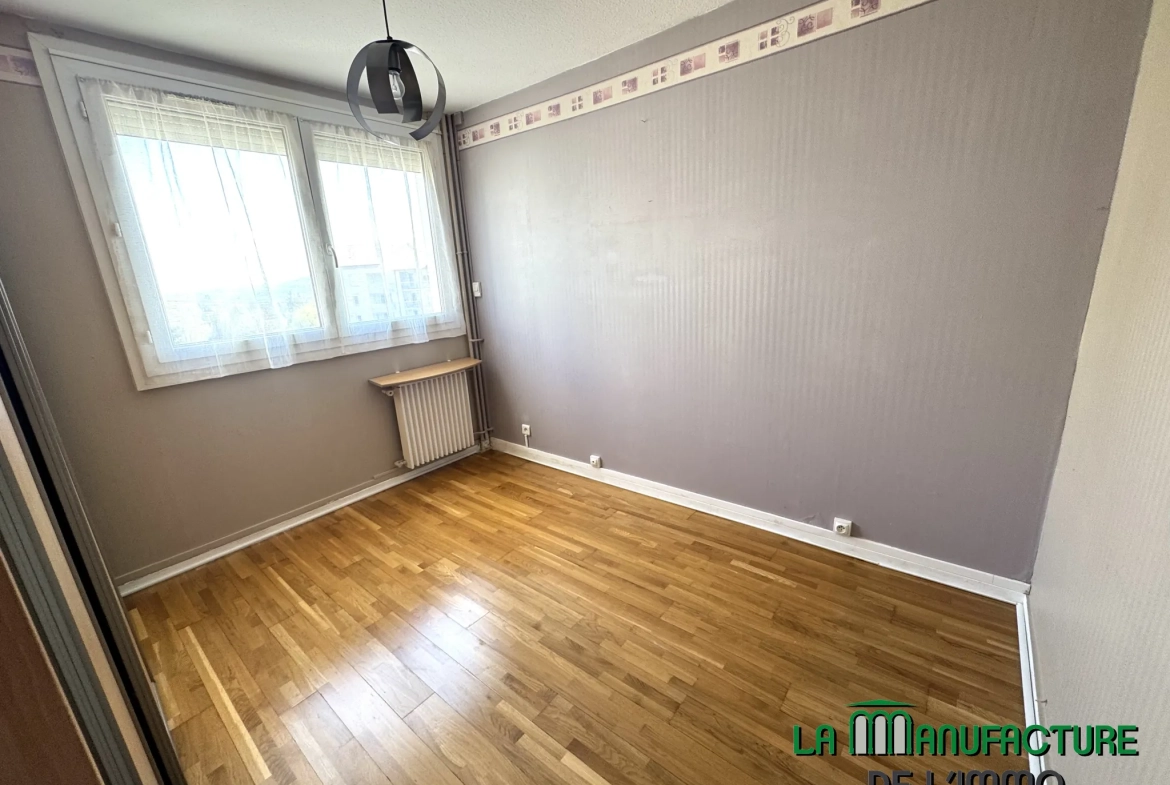 Appartement F4 lumineux avec balcon, cave et parking à Saint-Étienne Villeboeuf Le Haut 