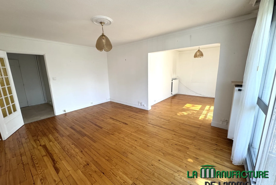 Appartement F4 lumineux avec balcon, cave et parking à Saint-Étienne Villeboeuf Le Haut 