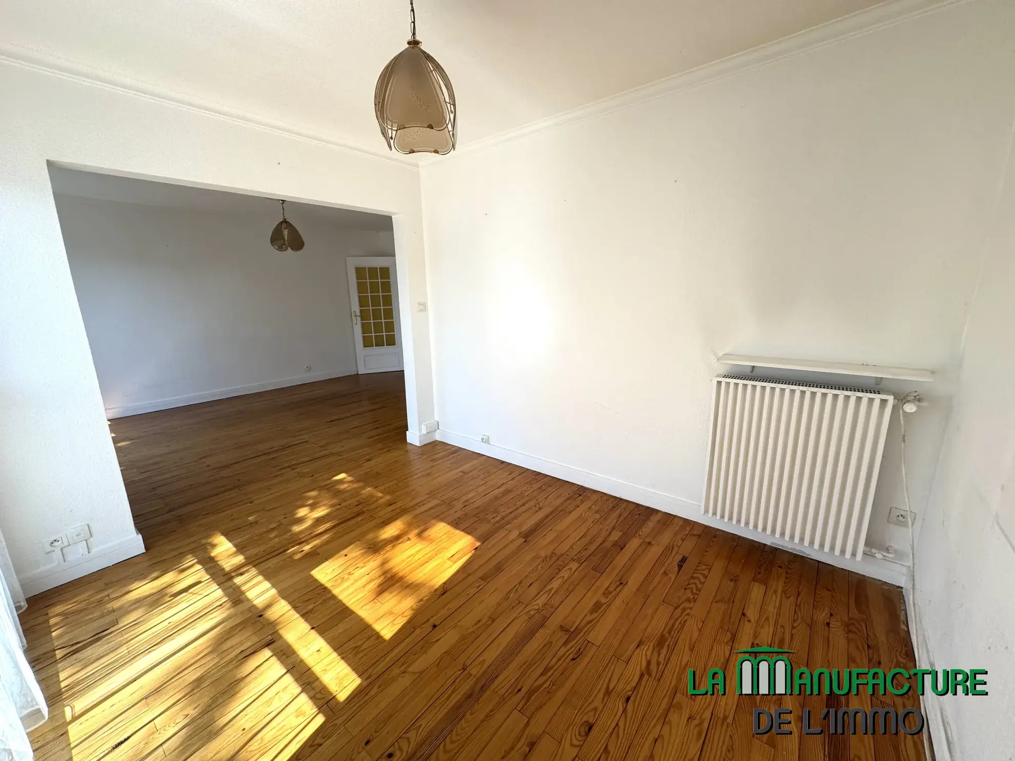 Appartement F4 lumineux avec balcon, cave et parking à Saint-Étienne Villeboeuf Le Haut 