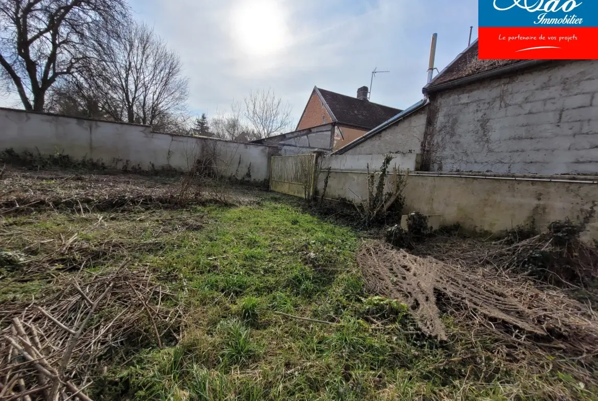 Maison à rénover de 92 m² avec terrain, située dans le Pays d'Othe à Flacy 
