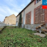Maison à rénover de 92 m² avec terrain, située dans le Pays d'Othe à Flacy