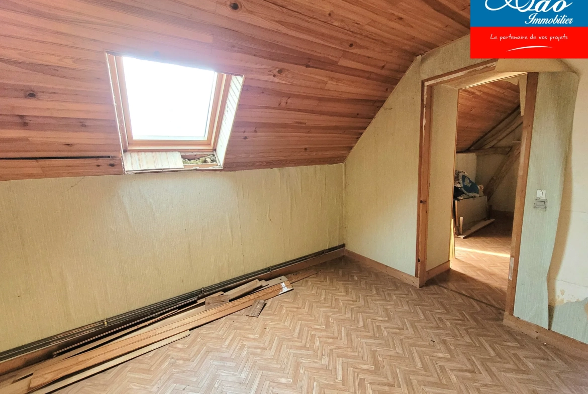 Maison à rénover de 92 m² avec terrain, située dans le Pays d'Othe à Flacy 