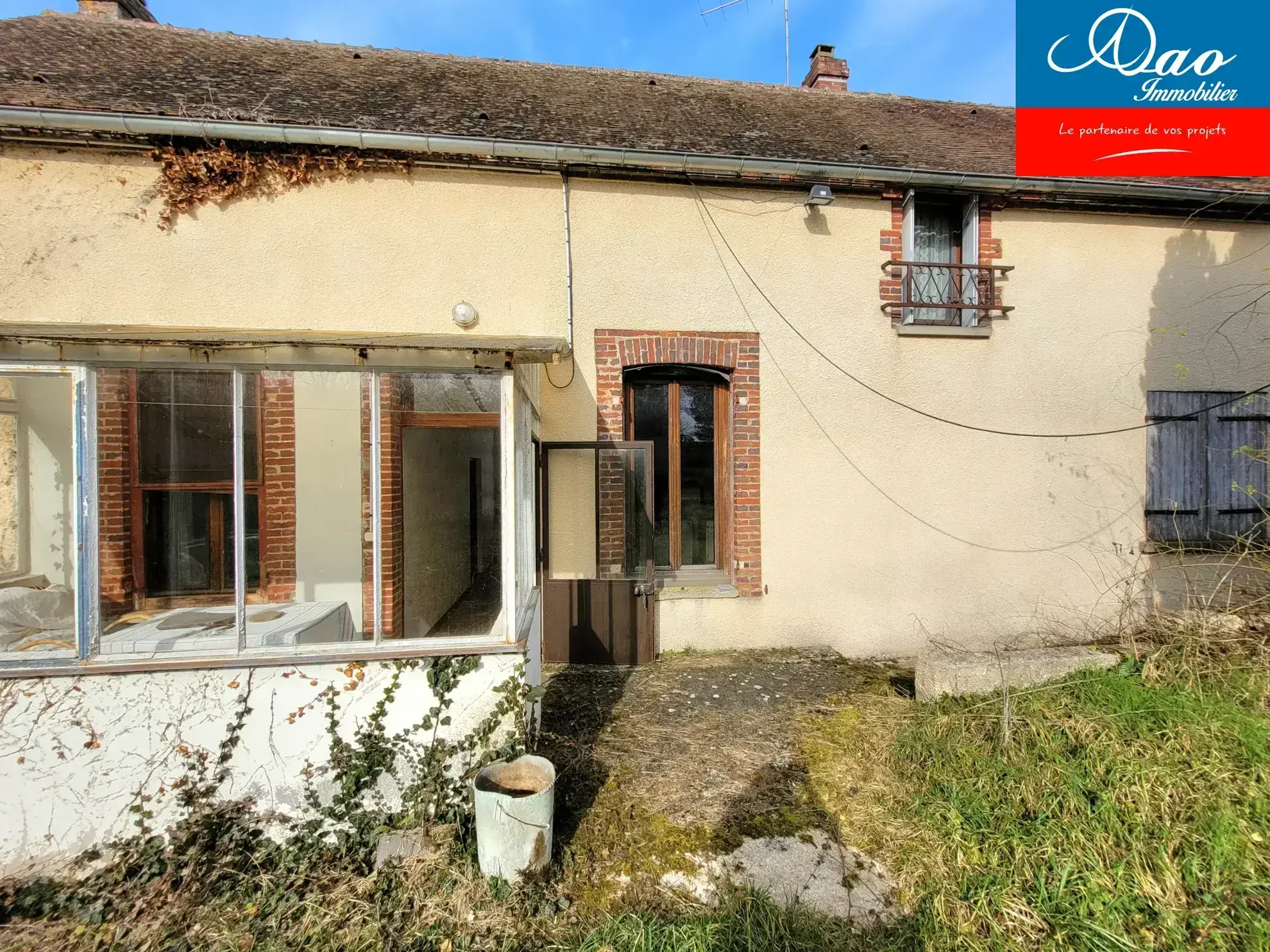 Maison à rénover de 92 m² avec terrain, située dans le Pays d'Othe à Flacy 