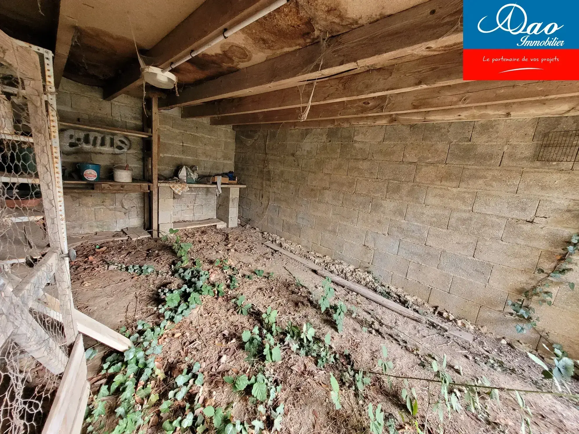 Maison à rénover de 92 m² avec terrain, située dans le Pays d'Othe à Flacy 